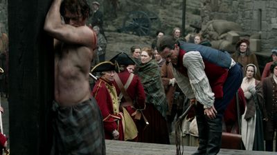 OUTLANDER_-_E1X06_THE_GARRISON_COMMANDER_2275.jpg