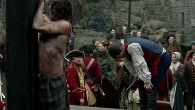 OUTLANDER_-_E1X06_THE_GARRISON_COMMANDER_2285.jpg