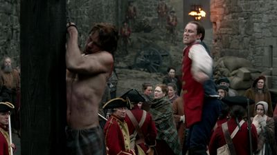 OUTLANDER_-_E1X06_THE_GARRISON_COMMANDER_2295.jpg