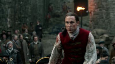 OUTLANDER_-_E1X06_THE_GARRISON_COMMANDER_2308.jpg