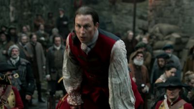 OUTLANDER_-_E1X06_THE_GARRISON_COMMANDER_2312.jpg