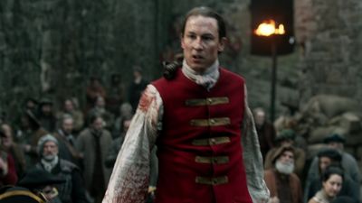 OUTLANDER_-_E1X06_THE_GARRISON_COMMANDER_2315.jpg