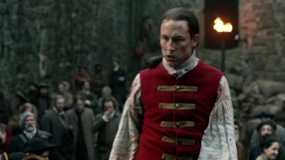 OUTLANDER_-_E1X06_THE_GARRISON_COMMANDER_2318.jpg