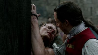 OUTLANDER_-_E1X06_THE_GARRISON_COMMANDER_2350.jpg
