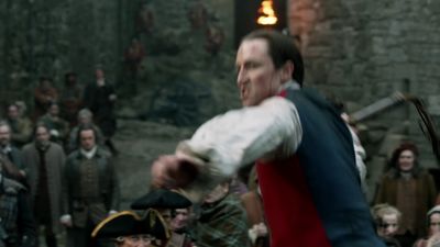 OUTLANDER_-_E1X06_THE_GARRISON_COMMANDER_2354.jpg