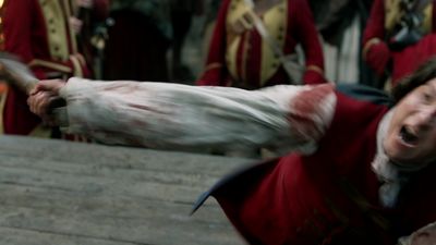 OUTLANDER_-_E1X06_THE_GARRISON_COMMANDER_2377.jpg