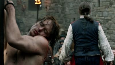 OUTLANDER_-_E1X06_THE_GARRISON_COMMANDER_2393.jpg