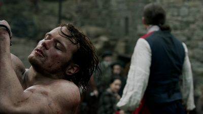 OUTLANDER_-_E1X06_THE_GARRISON_COMMANDER_2397.jpg