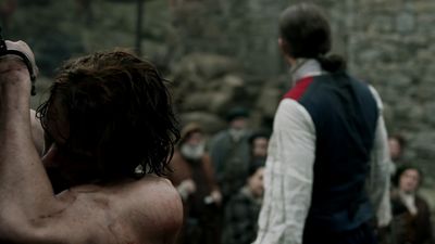 OUTLANDER_-_E1X06_THE_GARRISON_COMMANDER_2400.jpg