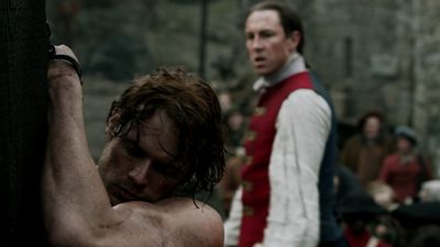 OUTLANDER_-_E1X06_THE_GARRISON_COMMANDER_2409.jpg
