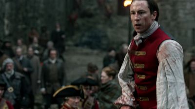 OUTLANDER_-_E1X06_THE_GARRISON_COMMANDER_2414.jpg