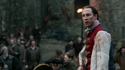 OUTLANDER_-_E1X06_THE_GARRISON_COMMANDER_2415.jpg