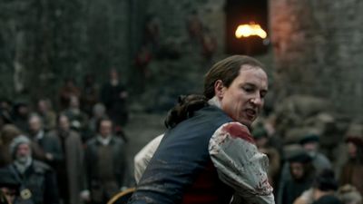 OUTLANDER_-_E1X06_THE_GARRISON_COMMANDER_2427.jpg