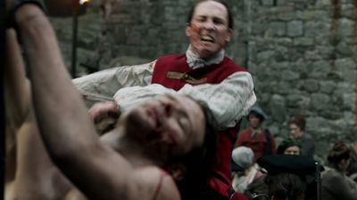 OUTLANDER_-_E1X06_THE_GARRISON_COMMANDER_2434.jpg