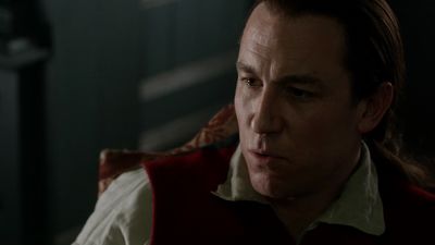 OUTLANDER_-_E1X06_THE_GARRISON_COMMANDER_2451.jpg