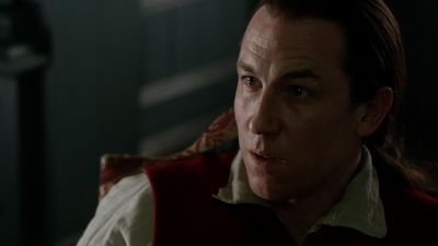 OUTLANDER_-_E1X06_THE_GARRISON_COMMANDER_2472.jpg