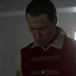 OUTLANDER_-_E1X06_THE_GARRISON_COMMANDER_1775.jpg