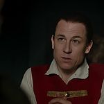 OUTLANDER_-_E1X06_THE_GARRISON_COMMANDER_1821.jpg