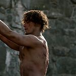 OUTLANDER_-_E1X06_THE_GARRISON_COMMANDER_1946.jpg