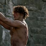 OUTLANDER_-_E1X06_THE_GARRISON_COMMANDER_1947.jpg