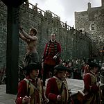 OUTLANDER_-_E1X06_THE_GARRISON_COMMANDER_1965.jpg