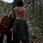 OUTLANDER_-_E1X06_THE_GARRISON_COMMANDER_1981.jpg