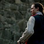 OUTLANDER_-_E1X06_THE_GARRISON_COMMANDER_2017.jpg
