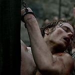 OUTLANDER_-_E1X06_THE_GARRISON_COMMANDER_2326.jpg
