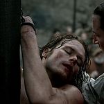 OUTLANDER_-_E1X06_THE_GARRISON_COMMANDER_2332.jpg