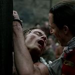 OUTLANDER_-_E1X06_THE_GARRISON_COMMANDER_2349.jpg