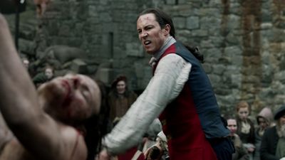 OUTLANDER_-_E1X06_THE_GARRISON_COMMANDER_2495.jpg