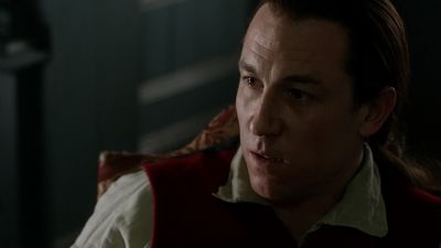 OUTLANDER_-_E1X06_THE_GARRISON_COMMANDER_2524.jpg