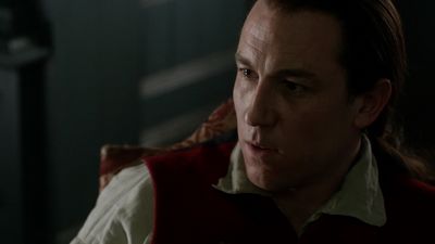 OUTLANDER_-_E1X06_THE_GARRISON_COMMANDER_2538.jpg