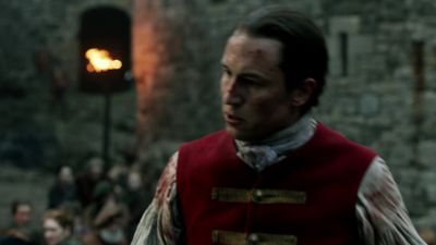 OUTLANDER_-_E1X06_THE_GARRISON_COMMANDER_2557.jpg