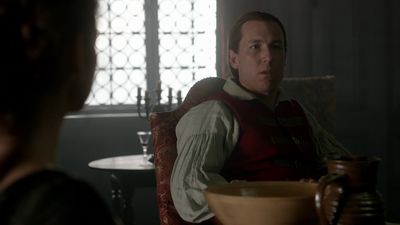 OUTLANDER_-_E1X06_THE_GARRISON_COMMANDER_2562.jpg