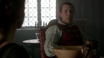 OUTLANDER_-_E1X06_THE_GARRISON_COMMANDER_2567.jpg