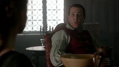 OUTLANDER_-_E1X06_THE_GARRISON_COMMANDER_2612.jpg