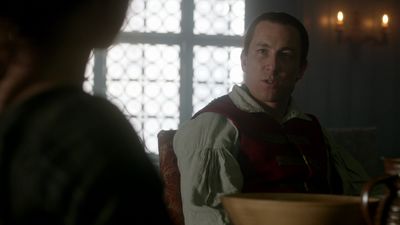 OUTLANDER_-_E1X06_THE_GARRISON_COMMANDER_2638.jpg