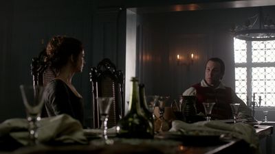 OUTLANDER_-_E1X06_THE_GARRISON_COMMANDER_2656.jpg