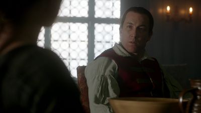 OUTLANDER_-_E1X06_THE_GARRISON_COMMANDER_2667.jpg