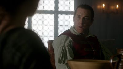 OUTLANDER_-_E1X06_THE_GARRISON_COMMANDER_2677.jpg