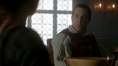 OUTLANDER_-_E1X06_THE_GARRISON_COMMANDER_2683.jpg
