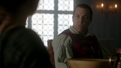 OUTLANDER_-_E1X06_THE_GARRISON_COMMANDER_2689.jpg