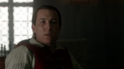 OUTLANDER_-_E1X06_THE_GARRISON_COMMANDER_2700.jpg