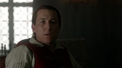 OUTLANDER_-_E1X06_THE_GARRISON_COMMANDER_2701.jpg