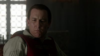 OUTLANDER_-_E1X06_THE_GARRISON_COMMANDER_2855.jpg
