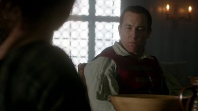 OUTLANDER_-_E1X06_THE_GARRISON_COMMANDER_2866.jpg