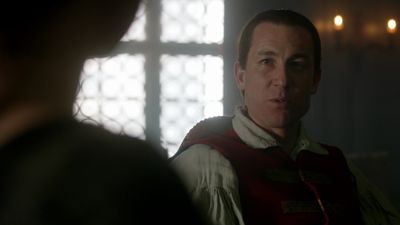 OUTLANDER_-_E1X06_THE_GARRISON_COMMANDER_2947.jpg