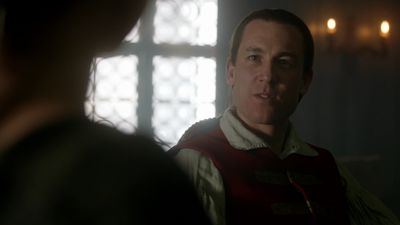OUTLANDER_-_E1X06_THE_GARRISON_COMMANDER_2967.jpg