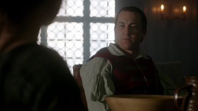 OUTLANDER_-_E1X06_THE_GARRISON_COMMANDER_2993.jpg